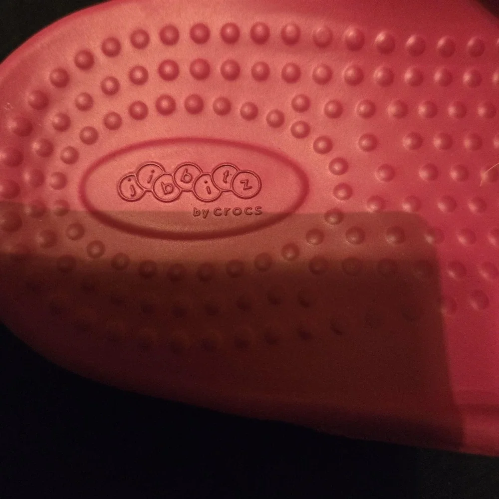 Crocs Sandals Womens Size 8 Pink Jibbitz Flip Flop Thong Comfort‎ Beach Pool